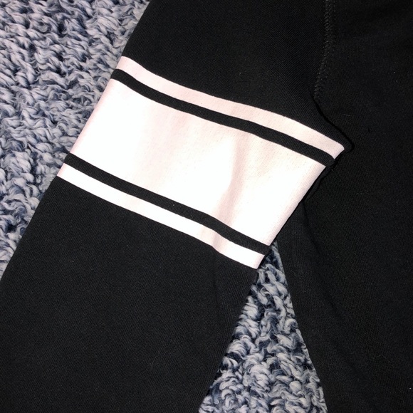 Sweater - Picture 3 of 3